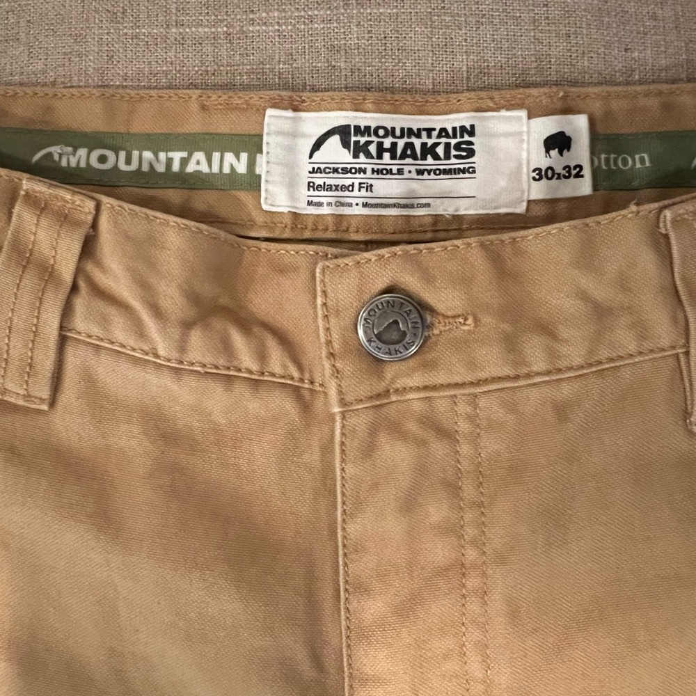 Mountain khakis rugged size 30x32